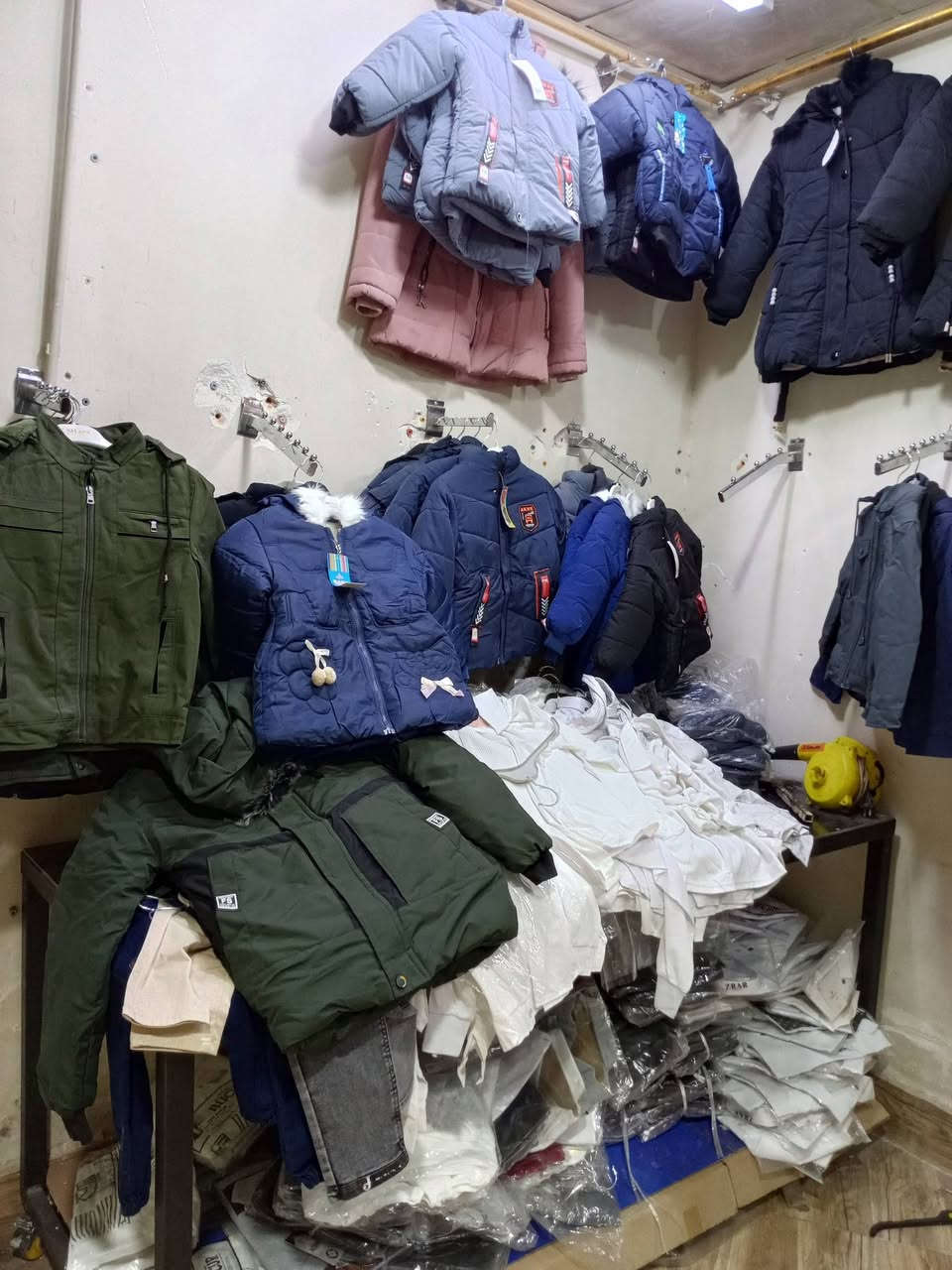 محل كامل للبيع  تراكسوت ولادي وبناتي تركي . جديد  هم كلها قياسات قماصل ولادي وبناتي . . سعر القطعه ب 4 و٧ الف .( العدد 200 ) تكدر تاخذهم لسنة الجاي . اخوان بس اللي جاد ويريد ياخذ يراسل عالخاص 👇👇 صور


**إذا كنت صاحب هذا الإعلان وتريد حذفه لأي سبب، رجاءا أرسل رسالة إلى الدعم الفني**