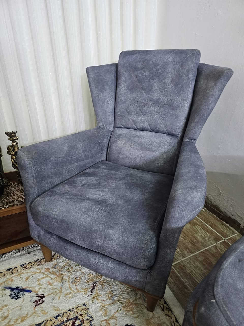 تخم تركي 10 نفر يصير سرير أيضًا نضيف جدا 

*********** ***********
