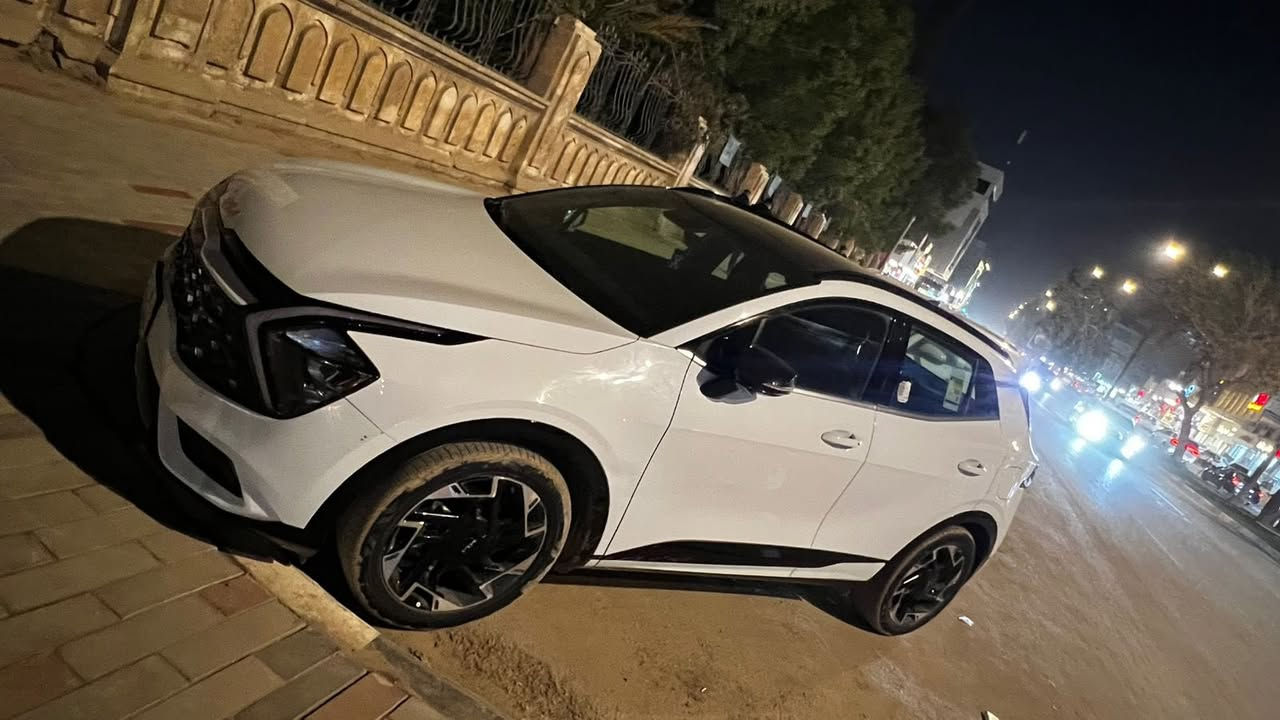 سبورتج 2023جي تي لاين فول فول فول خليجي ماشيه 15الف مكفوله من كولشي عده رصعات مقل ما واضح بلصور رقم بغداد بسمي مكان السياره بابل حله مركز مدينه سعرها 245او بيها مجال ***********
