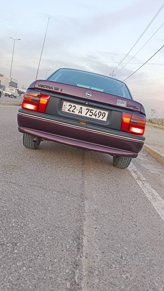 اوبل فكترا موديل 1993 كير عادي محرك 18 سلايت Abs صبغ عام بدون ضرر كير محرك صدر كلها جديد سنوية خلصان  كوبون بنزين موجود سعر 50 وبيها مجال مكان السيارة كركوك رحيم اوة
***********
*********** كركوك, العراق
