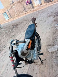 دراجة للبيع • مرة وحدة