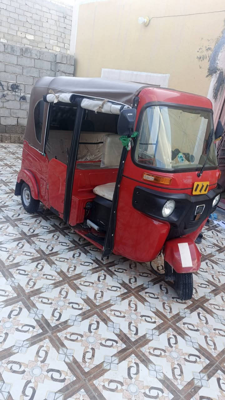 سلام عليكم تكتك لبيع موديل 22 سنويه رقمه ذي قار مكفوله كفاله عامه من عده ضربه موضح بل صوره ودحجه بل بك لايت السعر 8300 وبيه مجال قليل اليريده يتوصل ويه راعيهه مكلف بل نشره هذه رقم رعيه ***********
