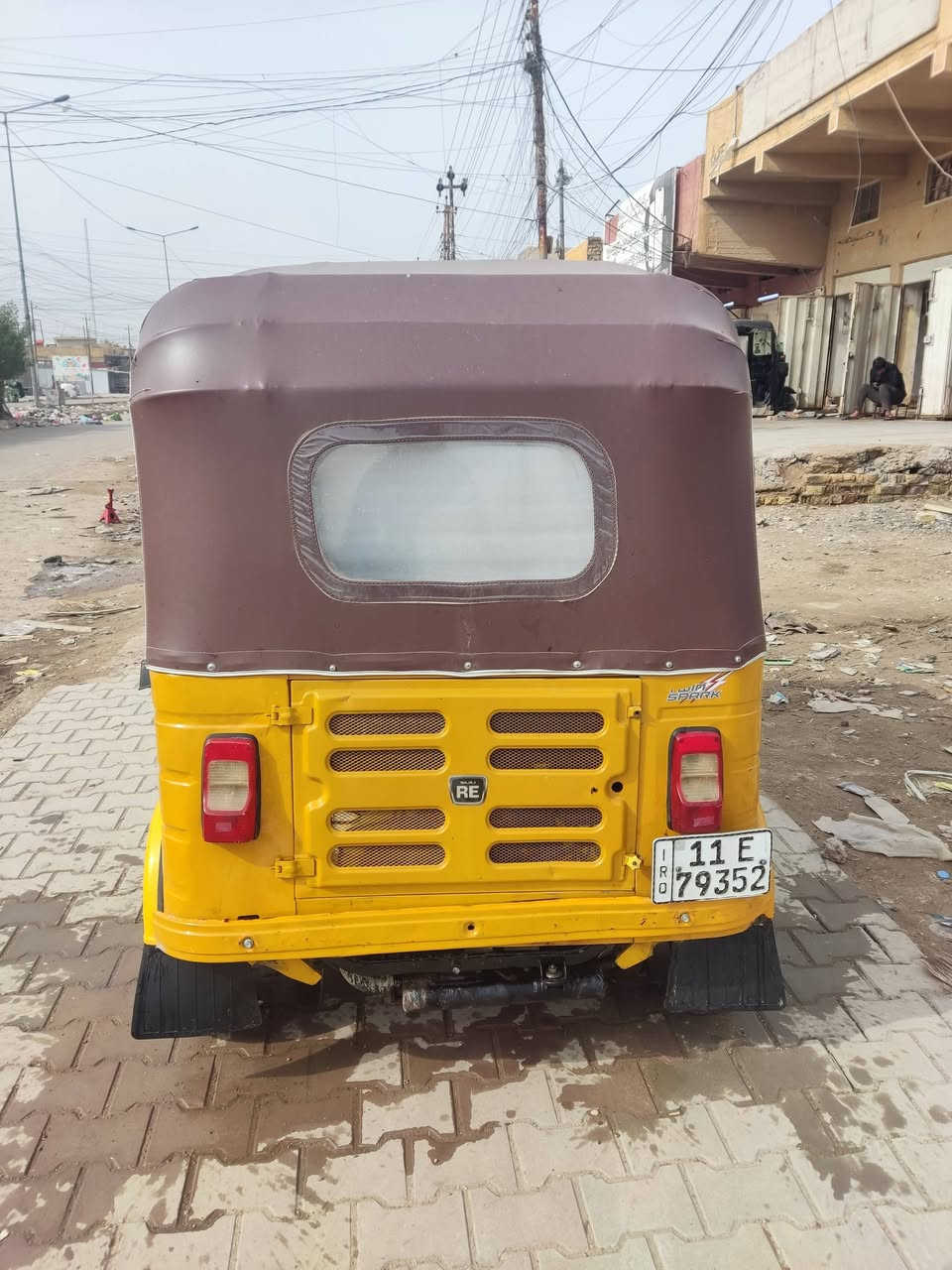 تكتك موديل 20 رقم وسنوية
بيها ضربة بلصفحة بس والمكينة مشروكة جديد 
السعر 6و400 وبيها مجال قليل 
المكان الحسينية مآل الراشدية 
***********
