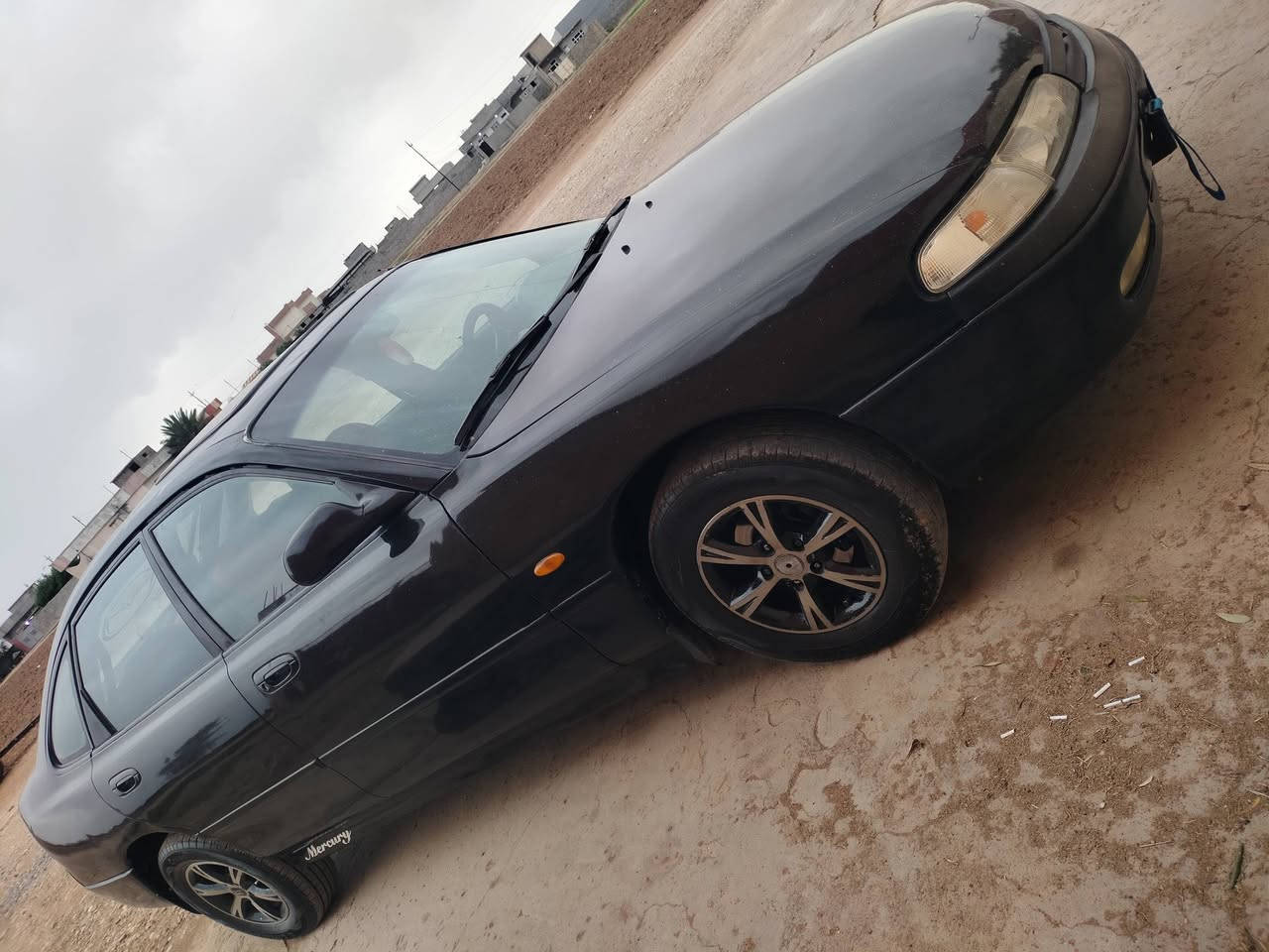 السلام عليكم مازده للبيع 226 فاصوليه موديل 94 محرك 4 كير عادي تبريد سياره صبخ حزام جماليه فقط بيها راس جاملخ طخه اربع تايات جديد طخم جديد اندبريك شغال نخل جديد شرط ويرمنيه كله بشرط كلوب بل صندوق شغاله سنويه خضره رقم الماني تحويل من شرعي مكان موصل حي تحرير (42) مجال رقم الهاتف ***********
