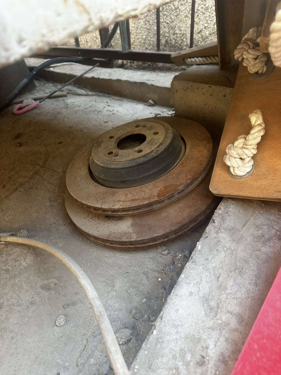 غراض جينسيس g90 موديل ١٨ للبيع كلمن وسعره مكاني بغداد
***********
