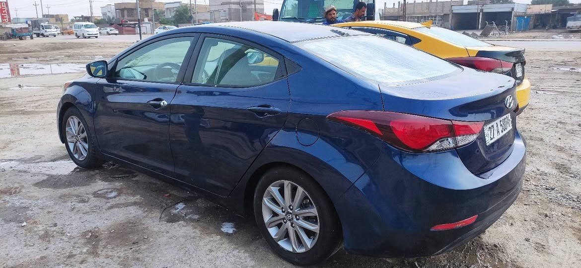 النترا 2015 رقم ذي قار دولي بسمنه تحويل ثاني يوم سنويه جديده وارد امريكي تبديل جاملغ  فقط والباقي ليبل واحد وبيه رشات صبغ تجميل جاهزه من جميع النواحي مكينه 1800 مكفول لاتنقيص ولاتبخير كير حداده تخم تاير كهربائيات كامله تبريد ثلج نص فول تحكمات شاشه كاميرا حاكيه بلوتوث نضام ايكو السعر 97 مكاني ناصرية سوق الشيوخ ***********
