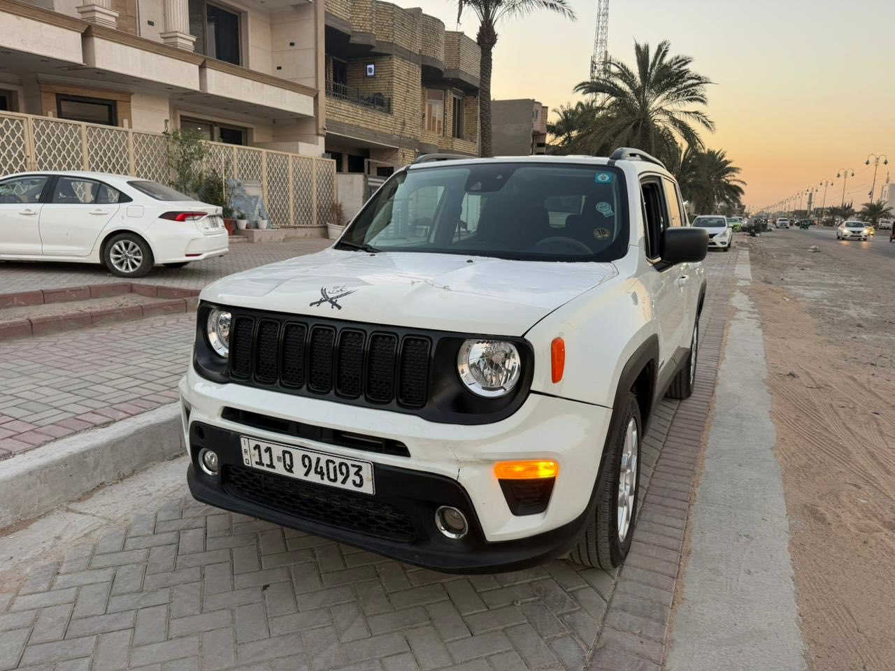 السلام عليكم للبيع جيب رنكد موديل 2023 السياره بدون قطره صبغ ماشيه 7000 الف KMوالحادث كما موضح في الصور والسياره جديده بمعنى الكلمه وبدون اي نواقص السعر 140$ وبيهه مجال بسيط للطيبين مكان السياره بغداد اي استفسار اتصل على هذا الرقم ***********
