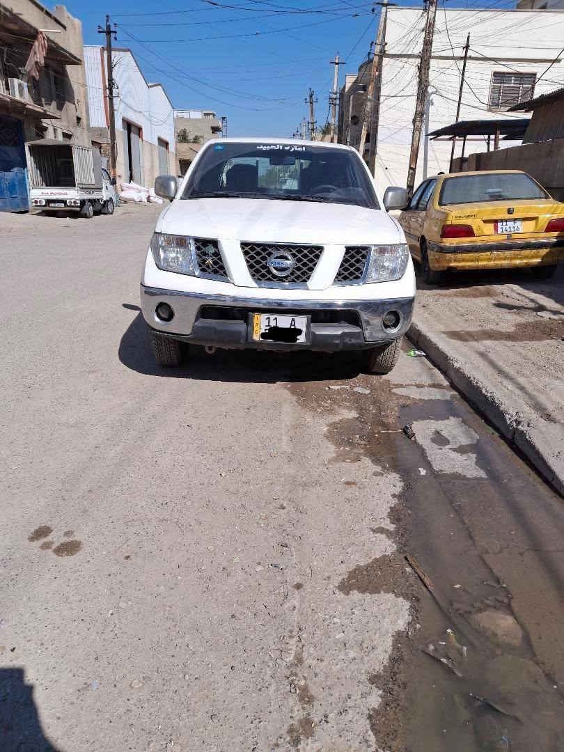 سلام عليكم نيسان نيفارا 2008 السياره احلى من الصور ومامغسوله رقم بغداد دولي السياره خير من الله كير عادي مكينه الابلاديه بس الجاملغ الأيمن بي صبغ مااشر عليه بااسمي تحويل ثاني يوم 
السعر 79وبيه مجال مكان بغداد جديده 
***********
غير متواجد على الفيس
