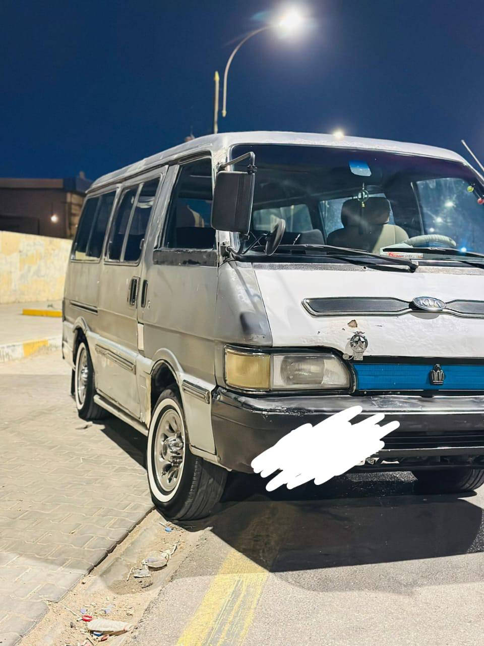 السلام عليكم كيا بستا موديل 1994 رقم بغداد مصفره هيئه ومرور راعيهة ماندله ابيع بدون راعي اتكفل سرقه وعشائر فقط شواصي نضاف مكينه كير جديد تخم تاير جديد كهربائيات شغاله كولهة السعر 25 وبيهة مجال حك جيه مكاني بغداد للستفسار ***********
