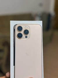 نظيف جدا • مثل الجديد • عليه ضمان