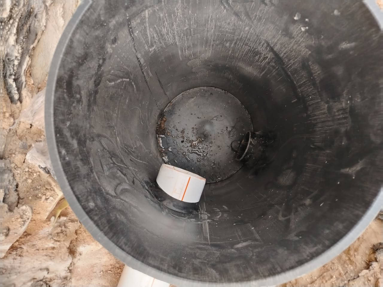 السلام عليكم ورحمة الله وبركاته. عندك تأسيس جديد. اَو عندك ترميم للماء والمجاري. او الماء عندك ضعيف حار او بارد. الحل يمنه وعملنا جيد جدا واسعار مناسبة ماعليك سوى الأتصال ونجيك لباب البيت. للتواصل *********** متوفر واتساب عملنا داخل كربلاء فقط
