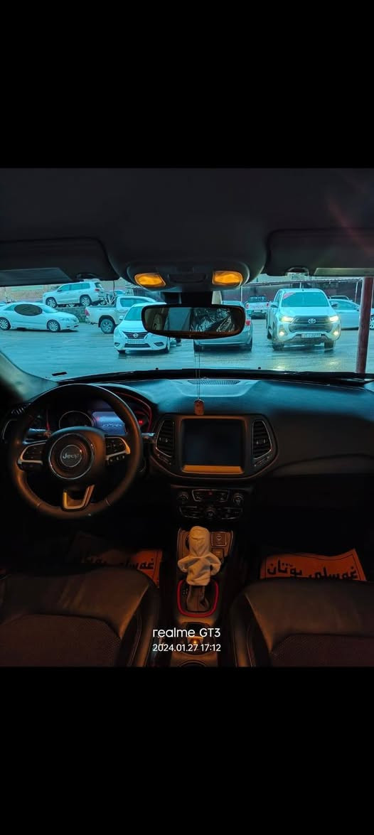 Jeep compass 2021
مواصفات تريل هوك فول فول بدون سلايد
تبريد مركزي 
سقف أسود بلادي
دبل اكسل 6 وضعيات
بريك بصمة 
مستشعر الامطار
رادار أمامى
رادار انحراف السير
أوتو ستوب
كشن جلد
بدون ايرباك الكل سليمة
حادثة كلش بسيط بدون نقطة دواخل
3 قطع صبغ بدون أي ضربة 
رقم جديد بااسمي 
سعر 155
مكان اربيل
3c4njddb1mt591017

*********** أربيل, العراق
