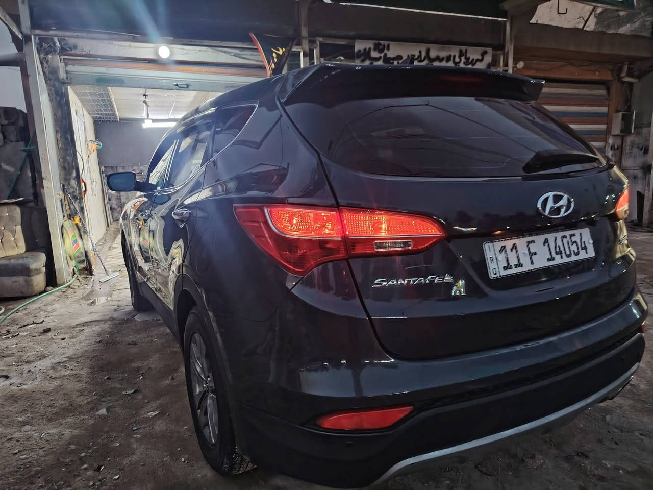 سنتافي بيع او مراوس  موديل 15مكفوله السياره من الحادث 
بيها جاملغين امامي صبغ وبنيد لئن جاردات فقط مكان السياره نجف ***********
