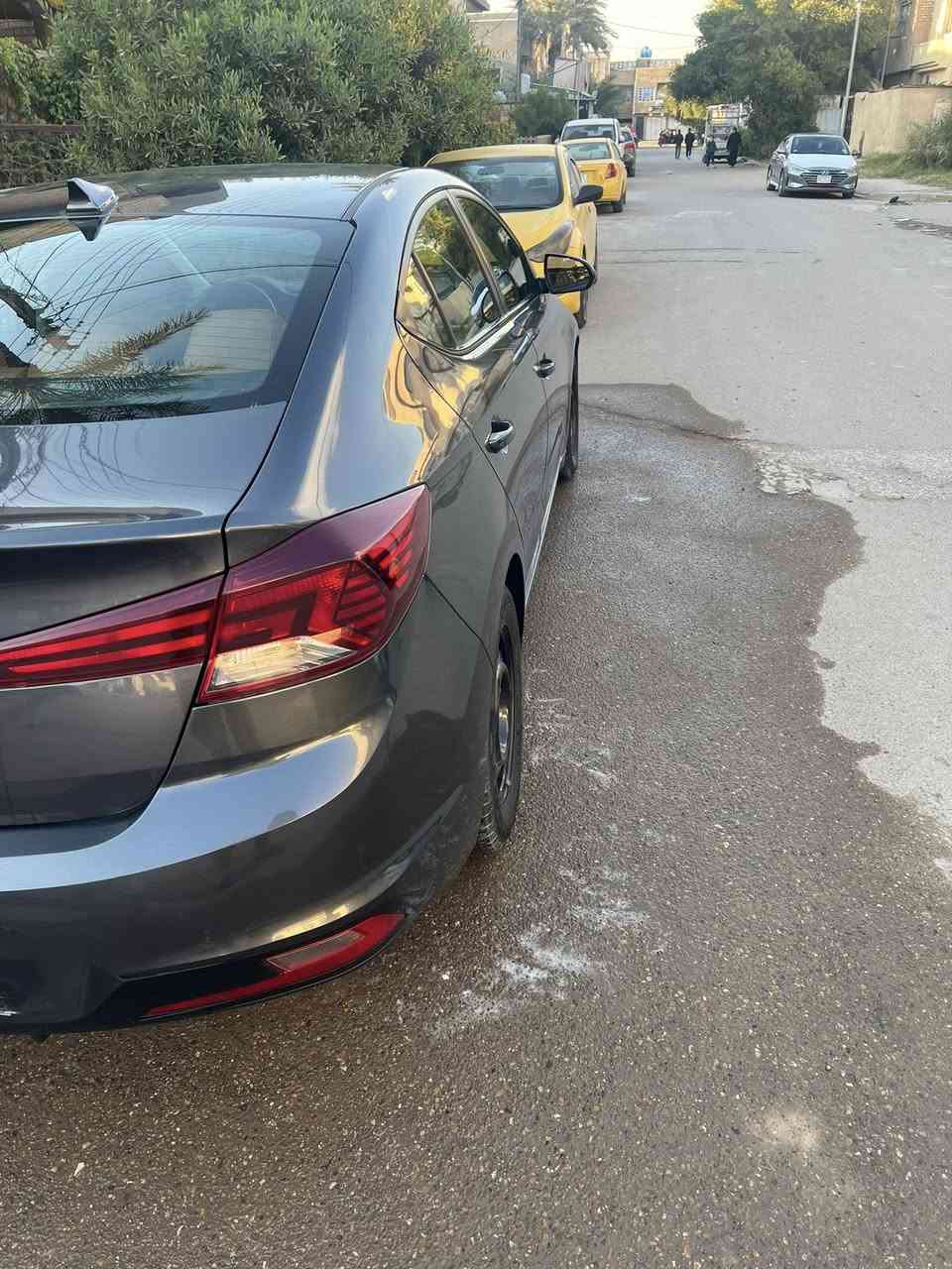 النترا موديل 2020 نص فول محرك 2000 سياره جاهزه للعمل سعر ١٢٥ وبيهه مجال بصيط *********** متوفر وات ساب
