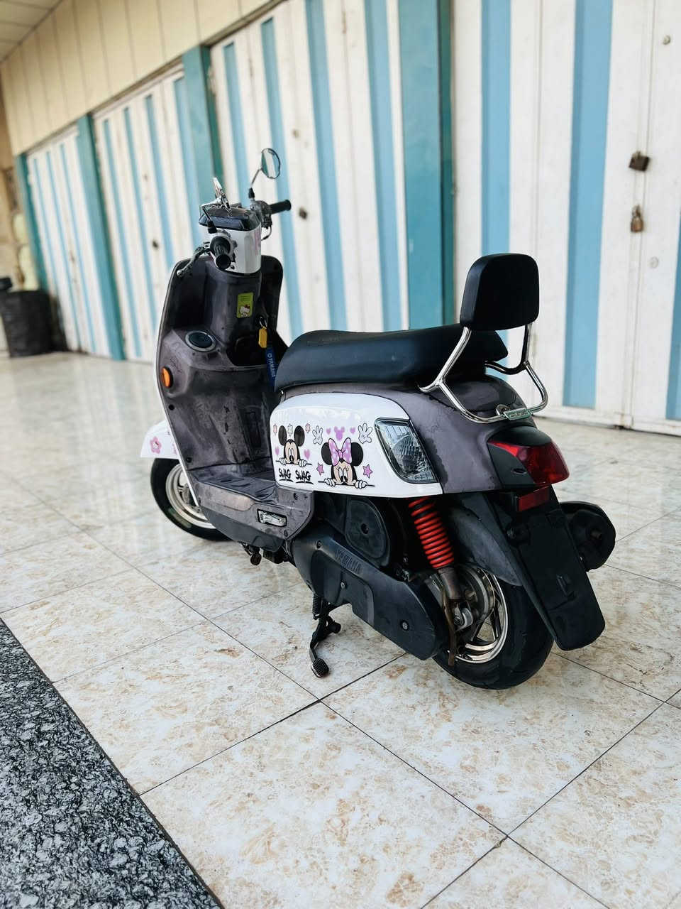 بوليس حديث مصطره للبيع او مراوس بفله مكفوله كفاله عامه ***********
