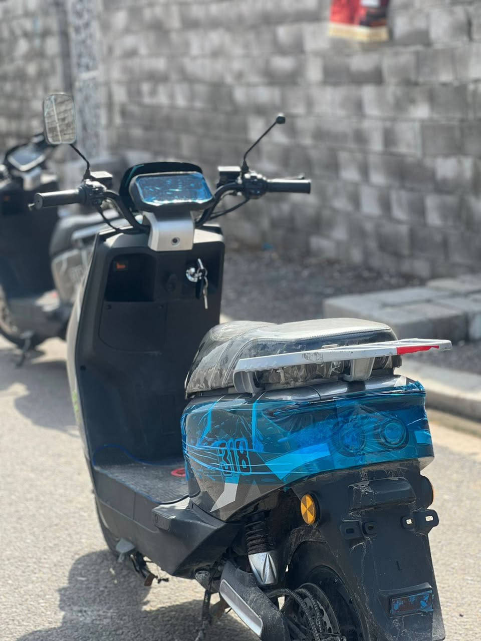 متاح للبيع السعر 575
رقم ***********
***********
