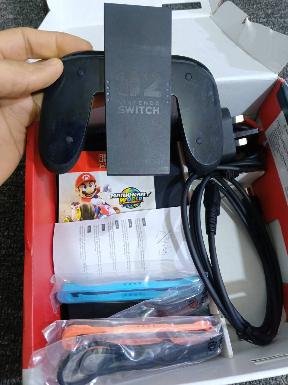 نينتيندو 2 
نسخه ماريو وارلد 
الشاشه بيه خدوش 
سعره 490 وبيه مجال


**إذا كنت صاحب هذا الإعلان وتريد حذفه لأي سبب، رجاءا أرسل رسالة إلى الدعم الفني**