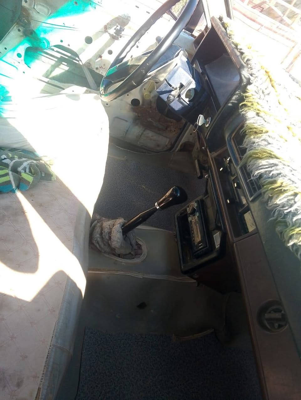 السلام عليكم مكلف بلنشر سياره بيكم 85 رقم صلاح الدين صدامي تحويل مكينه خير من الله كير خمس نمر كهربائيات شغاله شاصي نضيف اكسل نضيف كشر كدامك السعر 17 ورقه وبيها مجال قليل مكاني السياره الصويره ***********
