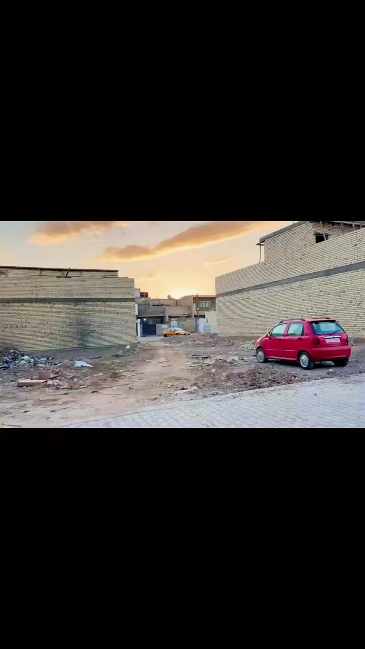 قطعة أرض للبيع المساحة 100م 5×20 الغريرفرع ستار الدليمي الستفسار ***********
