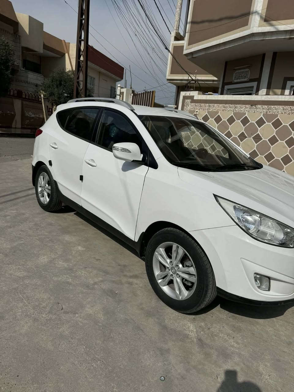 سلام عليكم ورحمة وبركاته  توكسان للبيع موديل ٢٠١٣. رقم سليمانيه بس مسويه معامله. حتى اسويه اربيل هزه جديد سنويه ٢٩ سياره حيل حلوه بس باب سكن مبدل شرط بدوان دواخل شرط وبدوان بارد شرط. ماشيه ١٢٤ مكينه مفتوحه. بس شرط لا صرف ولا نفخ ولا رخاوة شرط سياره حلوه حيل   مكفوله من خدوش ورصعات  شرط وكاله وتحويل ثاني يوم شرط   خمس ويل كاب    كاميرا خلفيه  تحكم استيران جهه  تخم تايرات جديد حداديه كلو جديد سياره باتري جديد فلنجات جديد  دهن جديد  كلو جديد سعر ١٣٩ وبي مجال مكاني موصل. حي سماح


**إذا كنت صاحب هذا الإعلان وتريد حذفه لأي سبب، رجاءا أرسل رسالة إلى الدعم الفني**