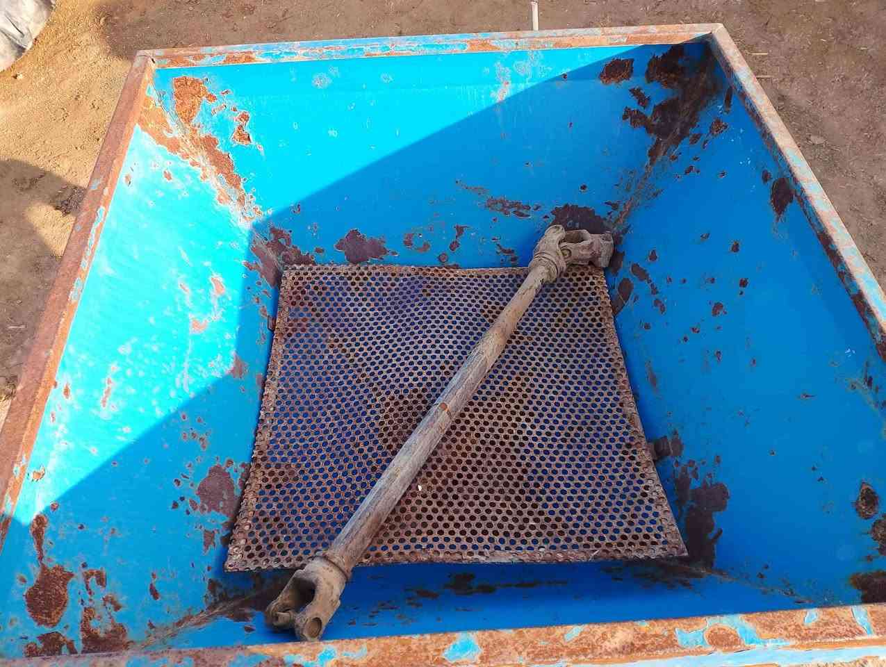 ناثره للبيع ام ٣٠٠كيلو شرط اشقل لالحيم ولاكسرفقط صبقهامجولح اتصل *********** واتساب موجود
