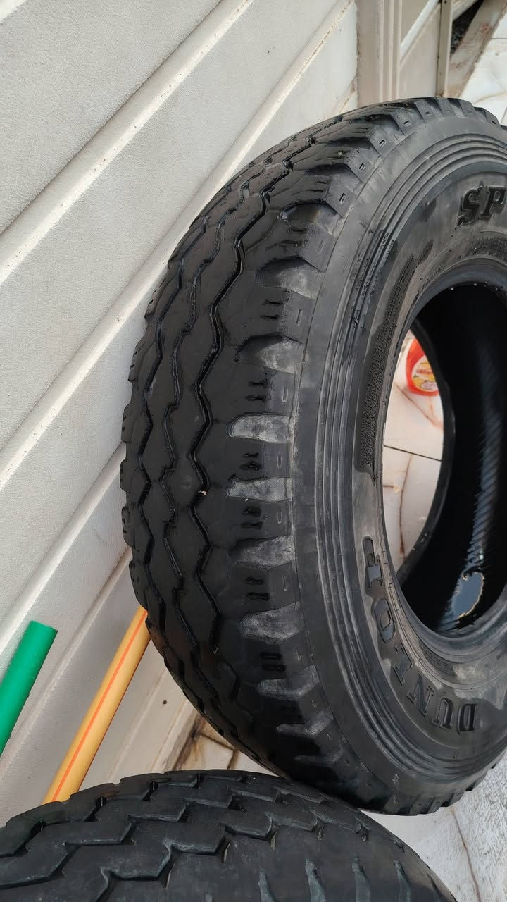 تخم تاير لانكروز نضاف ياباني الصنع نضافتهن 90 بلميه حجم 16 مكان نجف الستفسار ***********
