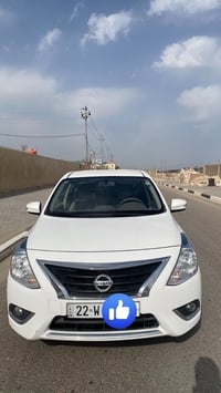 نيسان صني مصري للبيع  مديل 2025  ماشيه 40الف  سياره  مال بيت ضربتها كم...