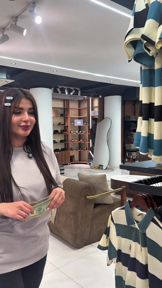 عروض العيد بس يم مجمع الرواد 🔥🎉 سعر الجينزات (15،000) القياسات كلها متوفره للحجز ارسل رقمك وعنوانك والقياس ❤️ المجمع مفتوح 24 ساعه طيلة ايام الاسبوع  يوجد توصيل 5 لجيمع محافظات العراق  الفرع الاول-📍بغداد-زيونة-شارع الربيعي-مقابيل خطار  سنتر عمارة تاج سنتر داخل السرداب.                                                   هاتف :-*********** الفرع الثاني-📍بغداد-المنصور-تقاطع الرواد-مقابل مطعم العريش-عمارة مناحل حيدر الملا-داخل السرداب. ‏‎هاتف:-*********** الفرع الثالث-📍الموصل-حي الزهور-قرب كولدن مول ‏‎هاتف:-***********
