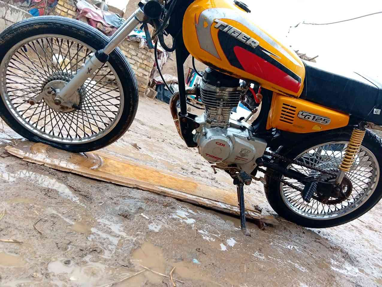 السلام عليكم دراجه محرك تايكر 2021 شاصي 20 أوراق سعر 450


**إذا كنت صاحب هذا الإعلان وتريد حذفه لأي سبب، رجاءا أرسل رسالة إلى الدعم الفني**