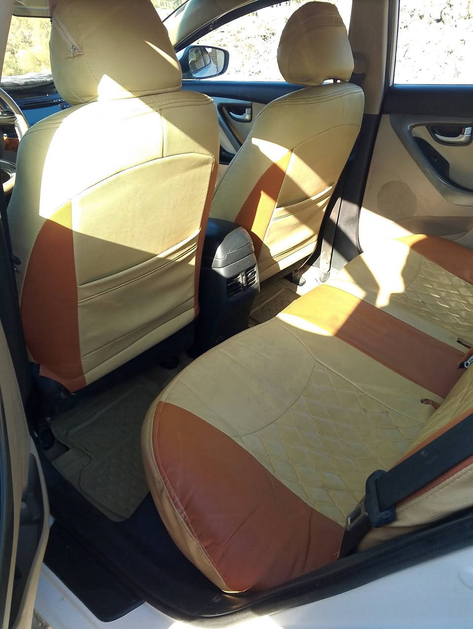 النترا خليجي موديل 15فول مواصفات فقط مبدل بونيد اصلي منظومه تبريد جديده حداديه جديده محرك 1800 رقم انكليزي سنويه ل30 سياره باسمي مداور ثاني يوم ترهم مراوس بسيراتو اوبيع الاتصال على الرقم ***********
