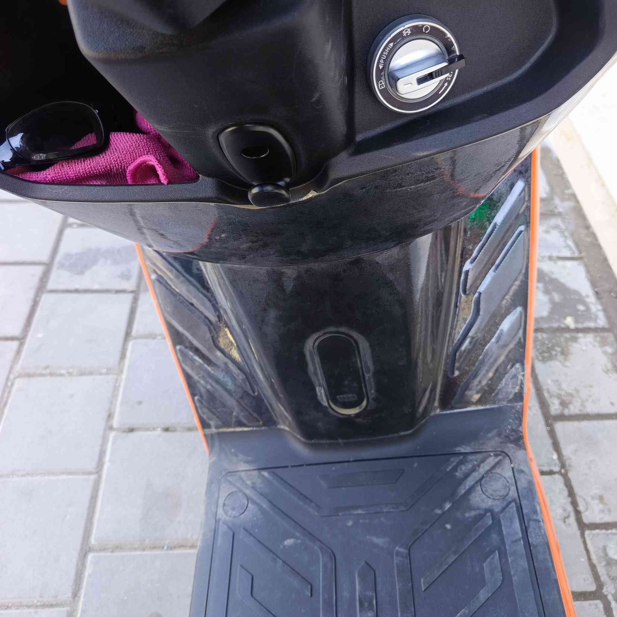 السلام عليكم ورحمه الله وبركاته ❤️
دراجه للبيع جديده من الوكيل مؤيد طياره 

دولفين جگور ليثيوم 

ملف2000 حقيقي

بطارية ليثيوم ٧٢ فولت ٣٠ امبير جودة عالية 

سرعة ٩٠ حقيقي 

دبلات هيدروليكية مرنه انسى طسه

انطلاقية وتسارع قوي

ويل كب12 عالي

مساحة تخزين تحت الكشن 

شاشة اعطال إلكترونية مع مثبت سرعة  ودبل إشارة 

مغلفه الشاشه والسوادات طبقه حمايه PPF

للأستفسار الاتصال على الرقم

*********** واتساب
