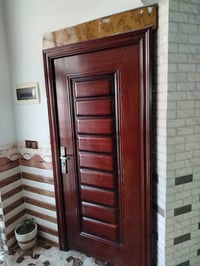 عندي ٣ باب دخلي غرف 07702185675 باب واحد ٦٠ الف