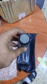 متاح خمس قطع استفسار 07772013400