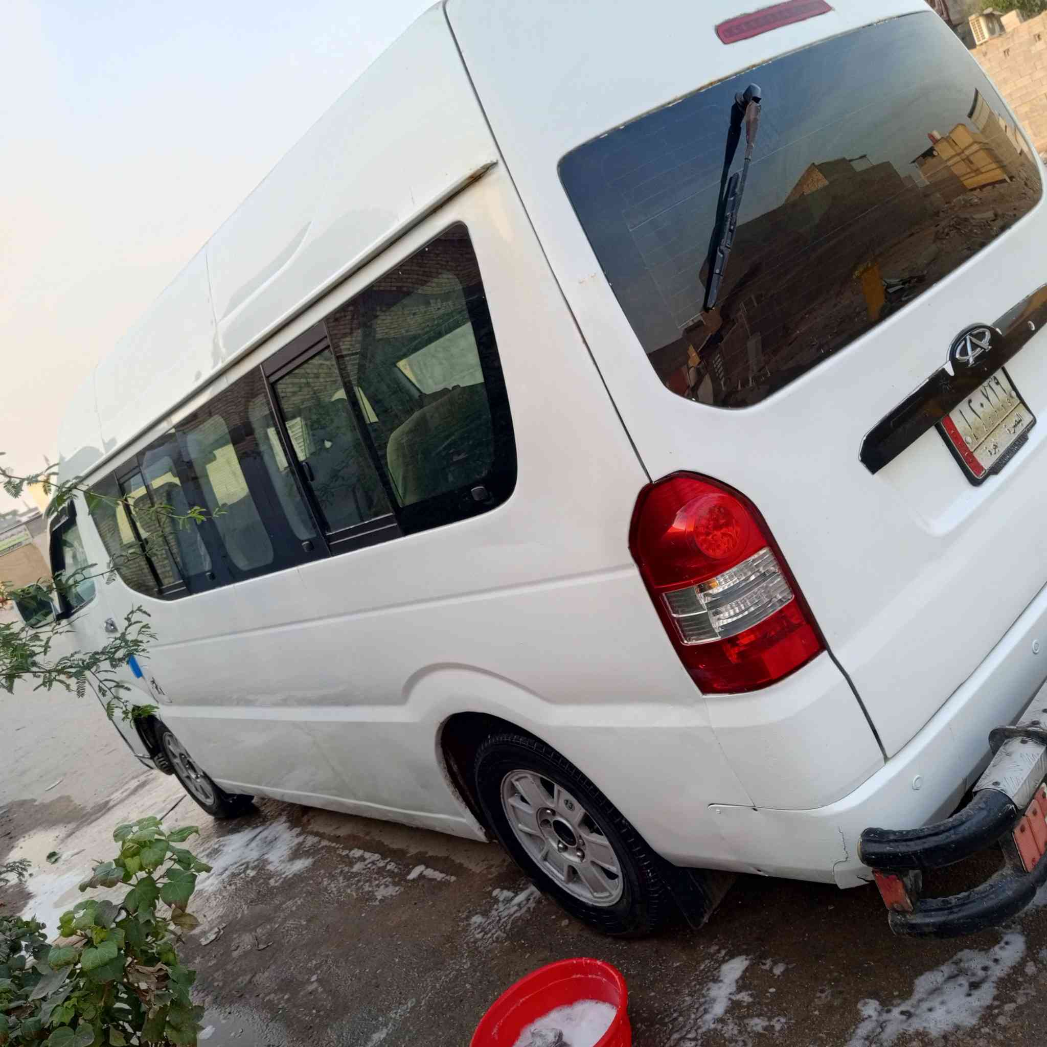 اسلام عليكم شيري كاز مكينه جديدة كرنفال 
رقم بصرة تحويل ثاني يوم سيارة معمره دواير بيها صبغ حزام وجنطة وبيها ضربة ب لبنيد سيارة جاهزة تخم تايرر
دواخلها جديده حدادة خير من الله 
السعر 85 وبيها مجال للاستفار الاتصال 
***********
عنوان البصرة
