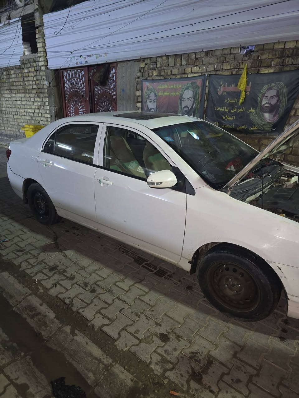 12 سياره مكفوله من الضربه بيه شويه بل جاملغ الخلفي سياره حلوه بيه  شويه يرادله صدر وحمام تبريد شغال  مكان بغداد الشعله *********** السعر 45 وبيه مجال حك الجيه
