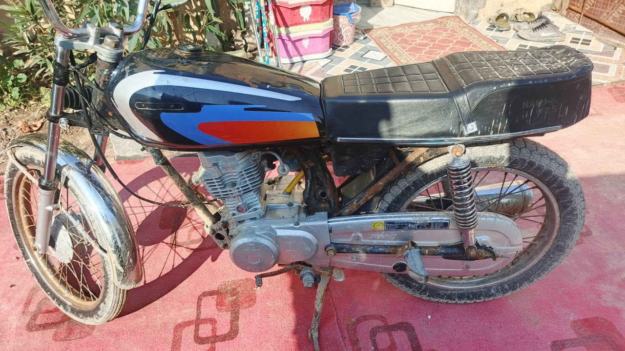 دراجه سعرها 350 وبيها مجال مكانيه البصره شط العرب‏‪***********‬‏
