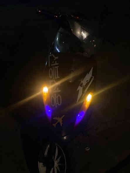 سلام عليكم ماكس عدله للبيع بوشه 55 الاصليه دهن امزويل بانزين من المحطه(محسن) تايرات جدد وياله اصليه توبو ثقيل ستاند رياضي كلج امامي رياضي مكاني بغداد الحسينيه مال راشديه رقمي*********** السعر 550 وبيها مجال
