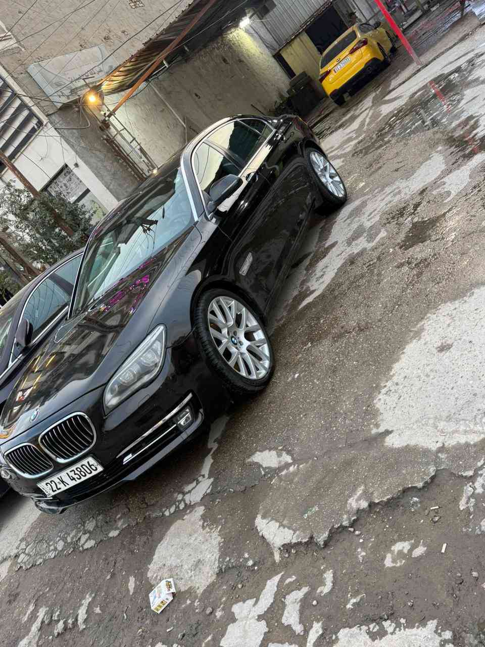 السلام عليكم BMW موديل 2014 اصل خليجيه السياره كفاله عامه ماعده البنيد مصبوغ مكينه 8 سلندر توين تيربوه يعني صاره المواصفات شنو الي ابالك بيهه فول الفول للاخير السياره جاهزه من كلشي السعر 210 يعني شدتين وعشر ورقات قفل قفل من الاخير للاتصال *********** مكاني الدوره حي الصحه
