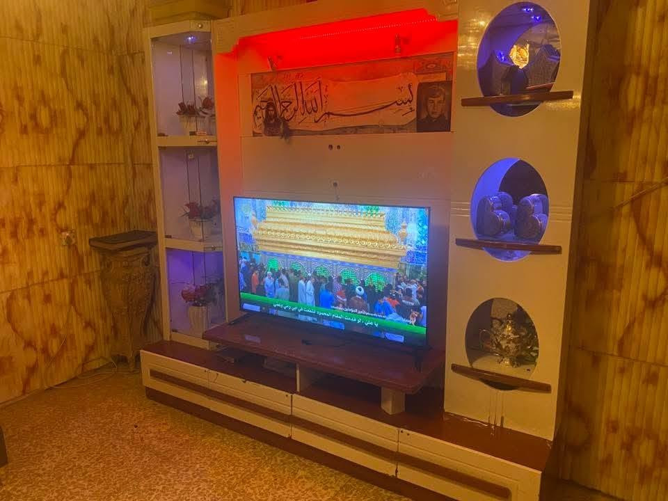 ثلاجة 250
ثريات ٧٥
معرض بلازما ٧٥
كنتور ٥ ابواب  ١٠٠
مكان الشرطة الخامسه 
***********
