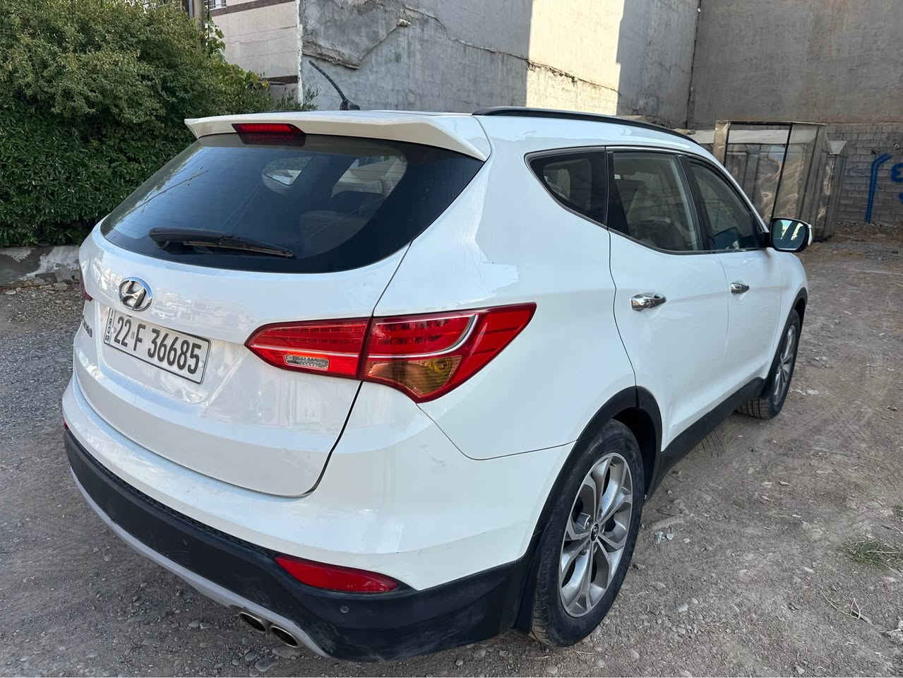 هيوندا سنتافى ٢٠١٤
بى سبوغ ٢ ساردى هةيه 
مةكينه نةكراوةتةوه بة شةرت
بدون سبوغ بةس باريد مكانين
سعر ١٤٩$ مجال
*********** أربيل, العراق
