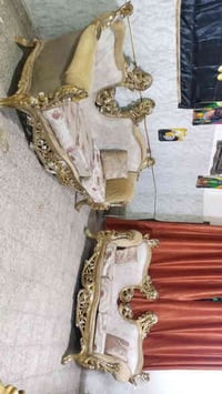 قنفتين زان 6 مقعد 💺 نضيف مابي ضرر سعر ,,90,,الف مكان لبياع  0782375180...