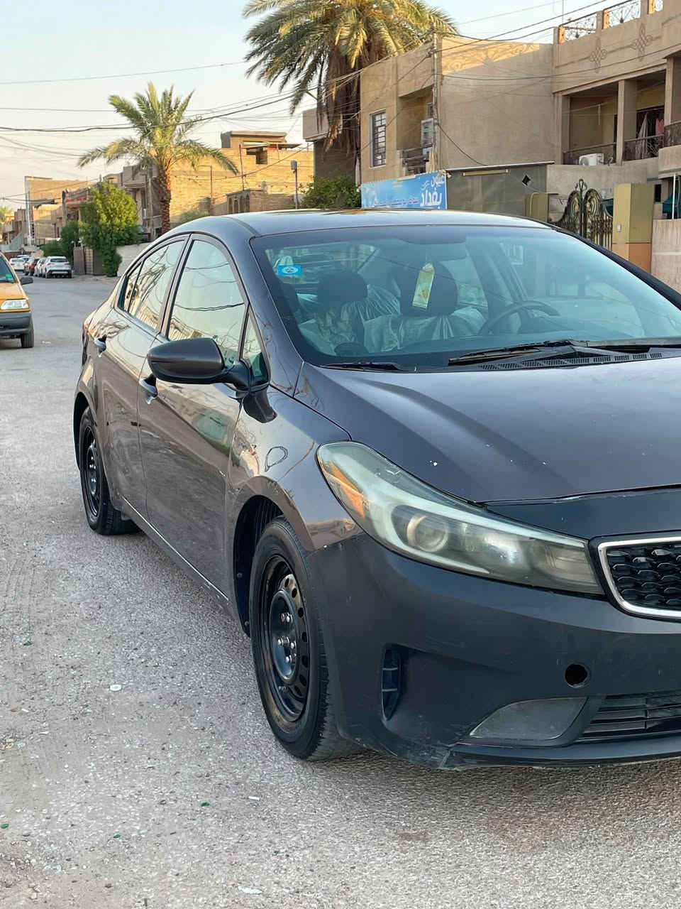 السلام عليكم
كيا فورتي موديل ٢٠١٧ محرك ٢٠٠٠ دوش
بيها جاملغات امامية وبنيد وربع باب الصدر والجاملغ الخلفي الهلال والسونار مرفق مع الصور السعر ١٠٥ وبيها مجال للاستفسار ***********
