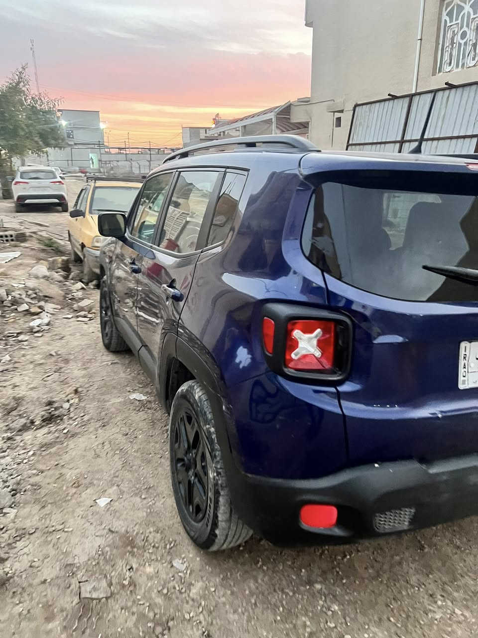 السلام عليكم ج
جيب رينجيد ٢٠١٨ ترايلهوك  رقم بغداد 

السيارة امريكي ضربتها جاملغ ايمن السونار موجود 

العنوان بابل شارع الطهمازية 

***********

***********
