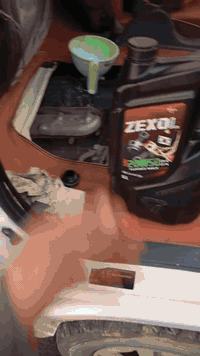 خدمات الاخوين الزيوت السيارات  تبديل زيت وفلتر سياره كيا بنكو موديل 24...