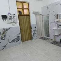 نادر الثانية شارع الكبان • ١٣٠م • كراج