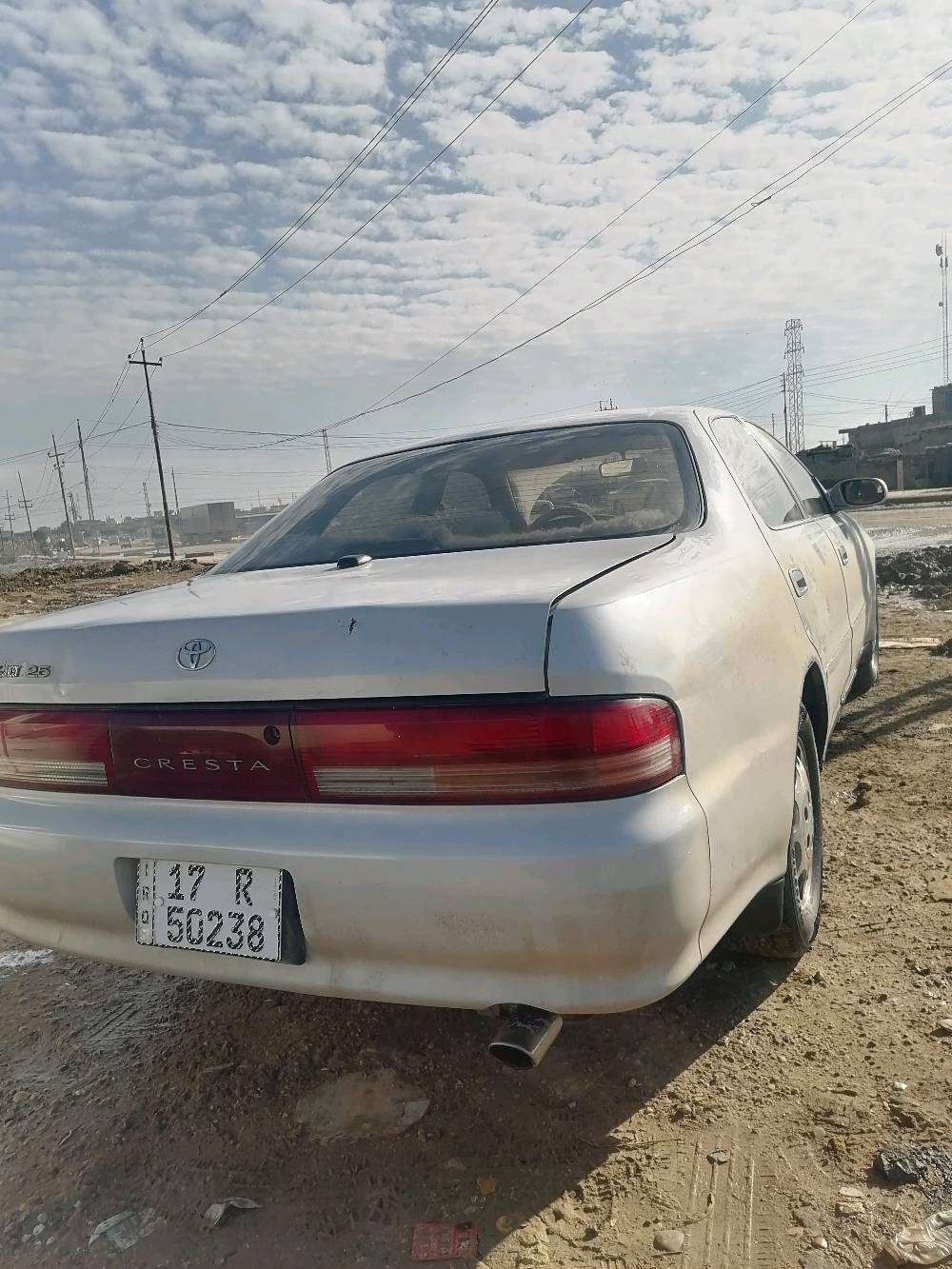 سلام عليكم
كرسته نفخ للبيع 
موديل 199‪3
لون لؤلؤي 
رقم مثنئ سياره هزته بعدها ما صاقطه 
سنويه لل29 راعيه موجود شرط مداور 
كير مكينه ٢٥٠٠ديلكو تبريد جاهز نقص بس غاز 
حداديه نضيفه.      تخم تاير نضاف 
السياره مكفوله من الضربه القويه والعيب الشرعي والاصوليات 
السعر 65 بيه مجال للشراي 
مكاني ذي قار 
قضاء الشطره للستفسار ***********‪ 
