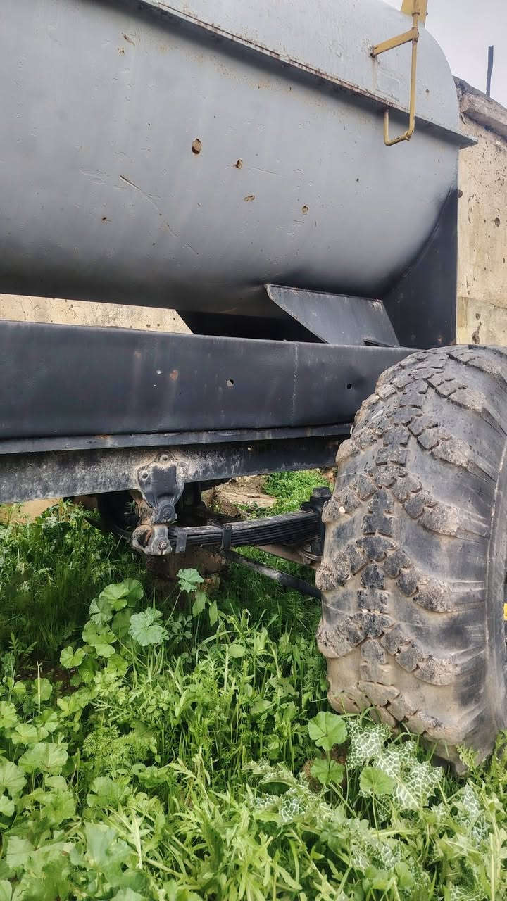 السلام عليكم ورحمة الله وبركاته
للبيع مقطوره ماي💧🌊 
ابيع مستعجل صحبها متوازي
العنوان موصل اخوكم ابوثامر مكلف بنشر والسعر مليون ورابع
وبي مجال للإستفسار التصال مستعجل حلين حيل
***********☎️ 
*********** ☎️
