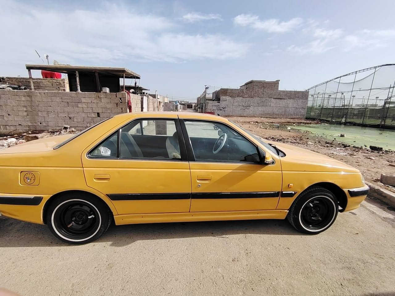 السلام عليكم سياره بيجو بارص موديل 15 رقم بغداد جديد هيئه مصفره السعر ٤٣ بيها مجال قليل مكان السياره بغداد جسر ديالى القديم للإتصال على الرقم
***********
