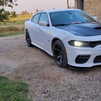 تشارجر اس ار تي • ٦٤٠٠ سي سي • موديل ٢١