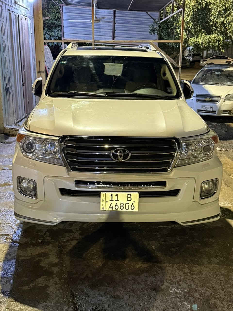 لاندكروز 2014 فول 1على 1 بريم 
ماشيه 125
بيها شبر بلباب الامامي من جوه وشبر بل باب الخلفي  من جوه اثر شخط  والباقي كفاله 
السعر 345 بيها مجال بسيط
لاستفسار ***********
